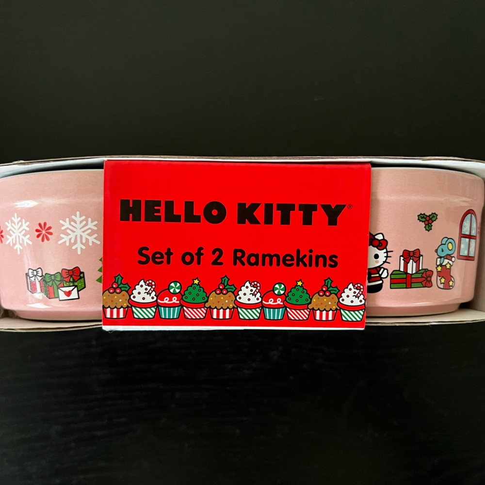 Sanrio Hello Kitty Cermaic Ramekins Christmas Holiday Set of 2 Pink NEW